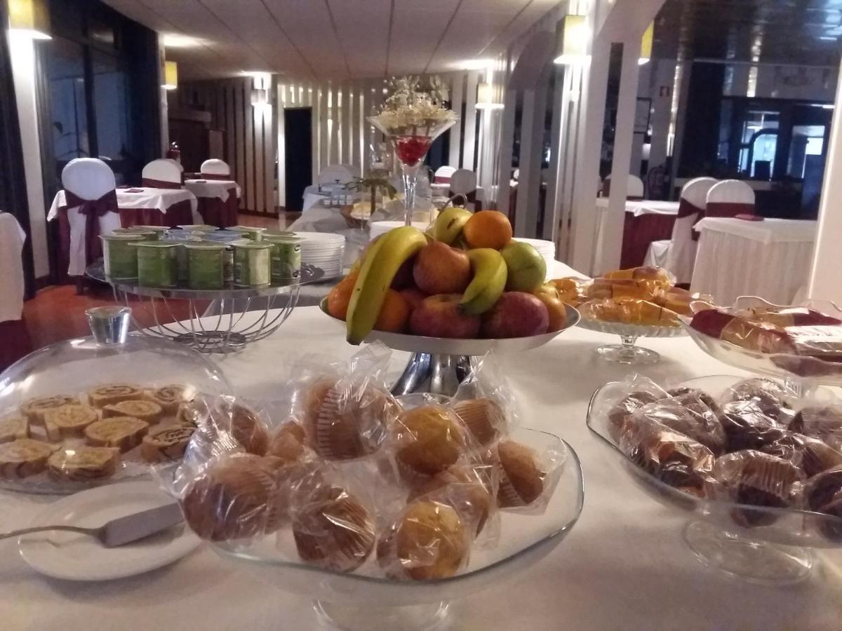 Riabela Inn Torreira Ngoại thất bức ảnh